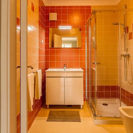 Lagos Suite * Lagos